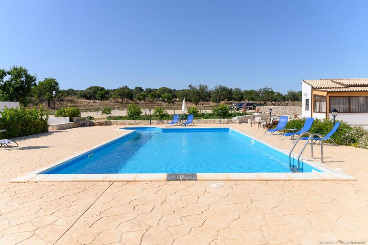 Agriturismo Tenuta Sparaceto Modica Exterior foto